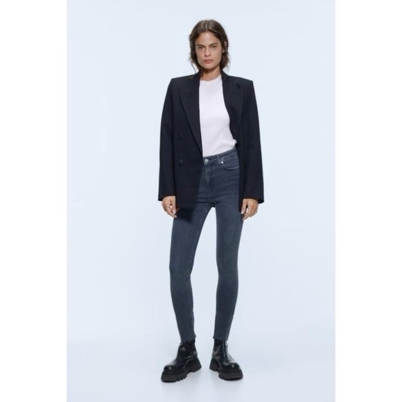Zara Woman The High Waist Skinny Arctic Cobalt Raw Hem Jeans - Picture 4 of 10
